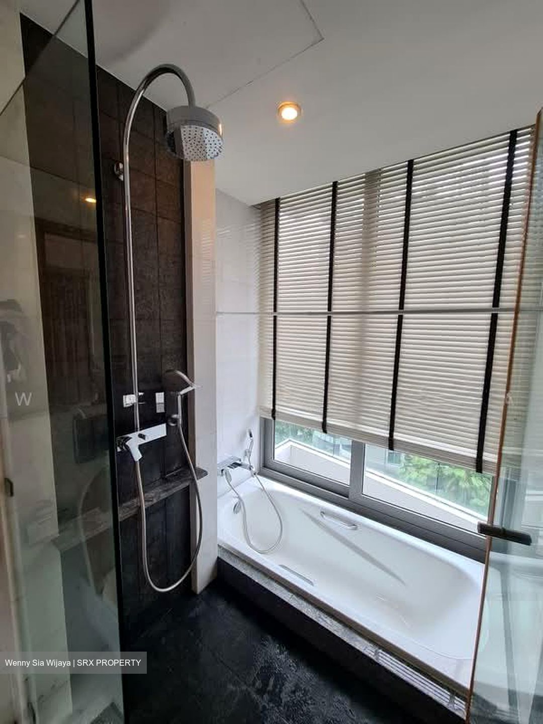 The Oceanfront @ Sentosa Cove (D4), Condominium #596314391